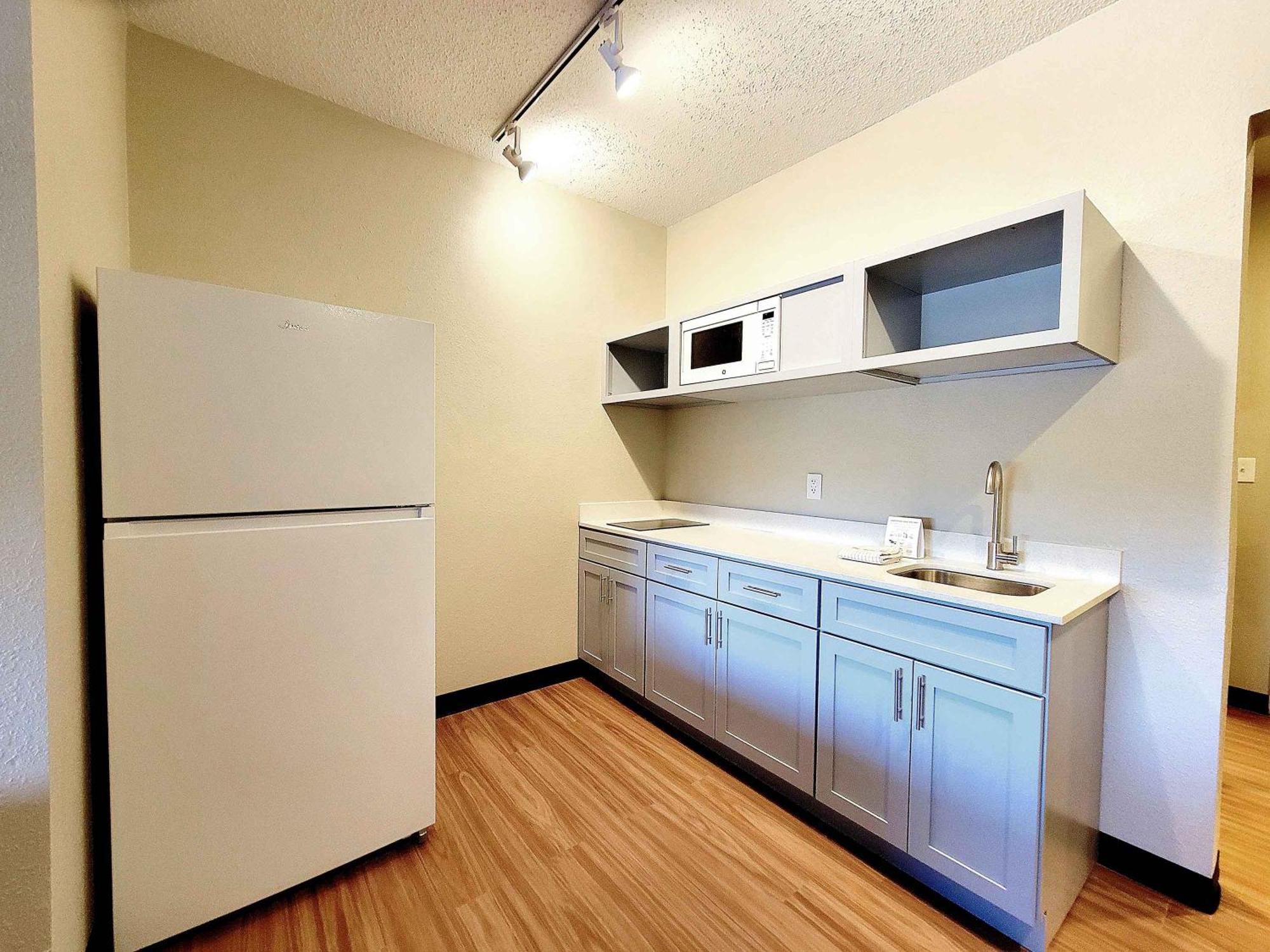 Extended Stay America Suites - Buffalo - Airport チークタワーガ エクステリア 写真