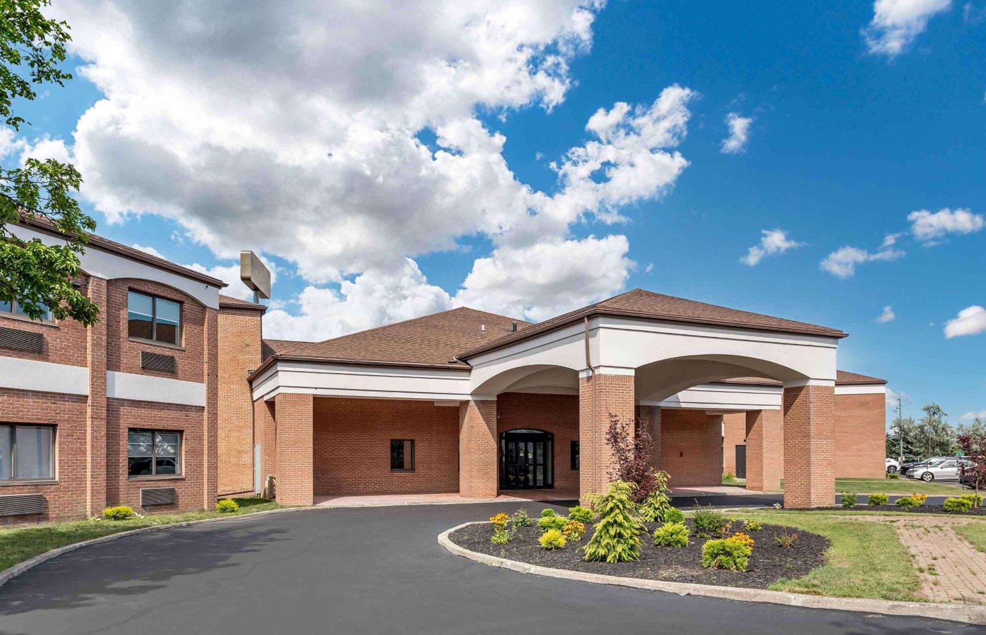 Extended Stay America Suites - Buffalo - Airport チークタワーガ エクステリア 写真