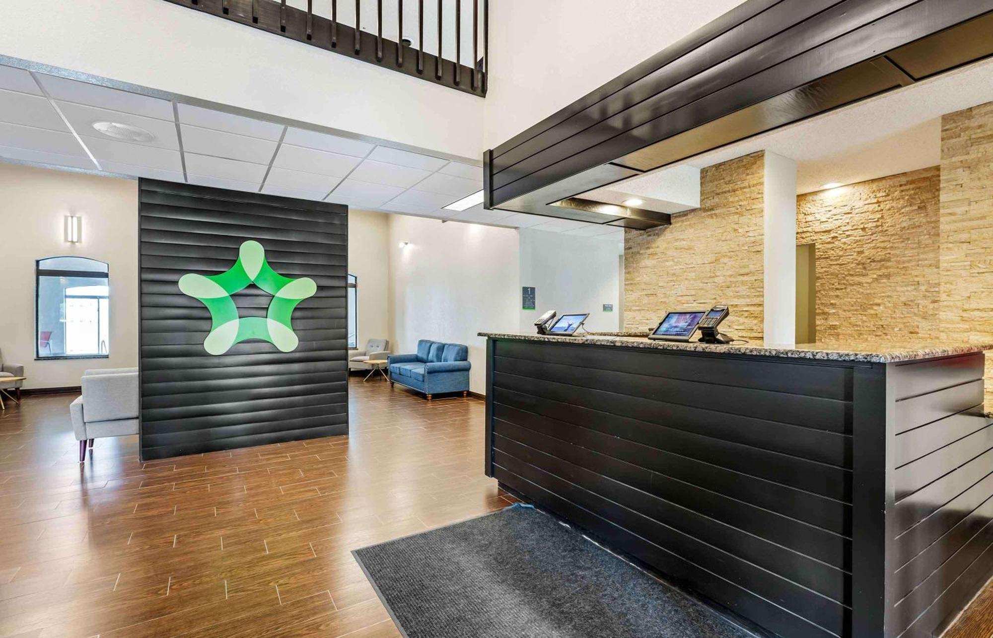 Extended Stay America Suites - Buffalo - Airport チークタワーガ エクステリア 写真