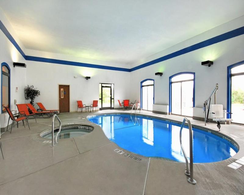 Extended Stay America Suites - Buffalo - Airport チークタワーガ エクステリア 写真