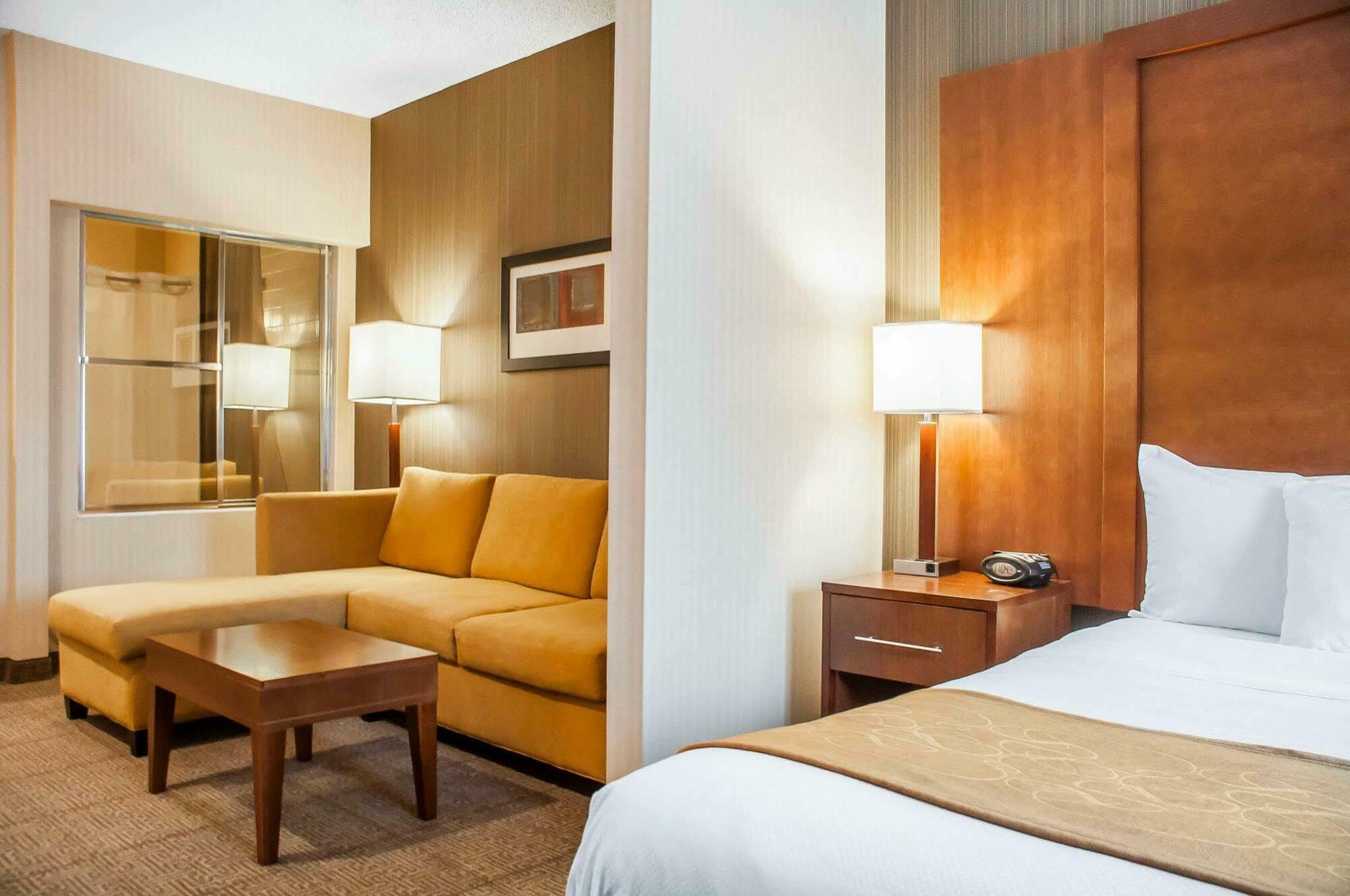 Extended Stay America Suites - Buffalo - Airport チークタワーガ エクステリア 写真